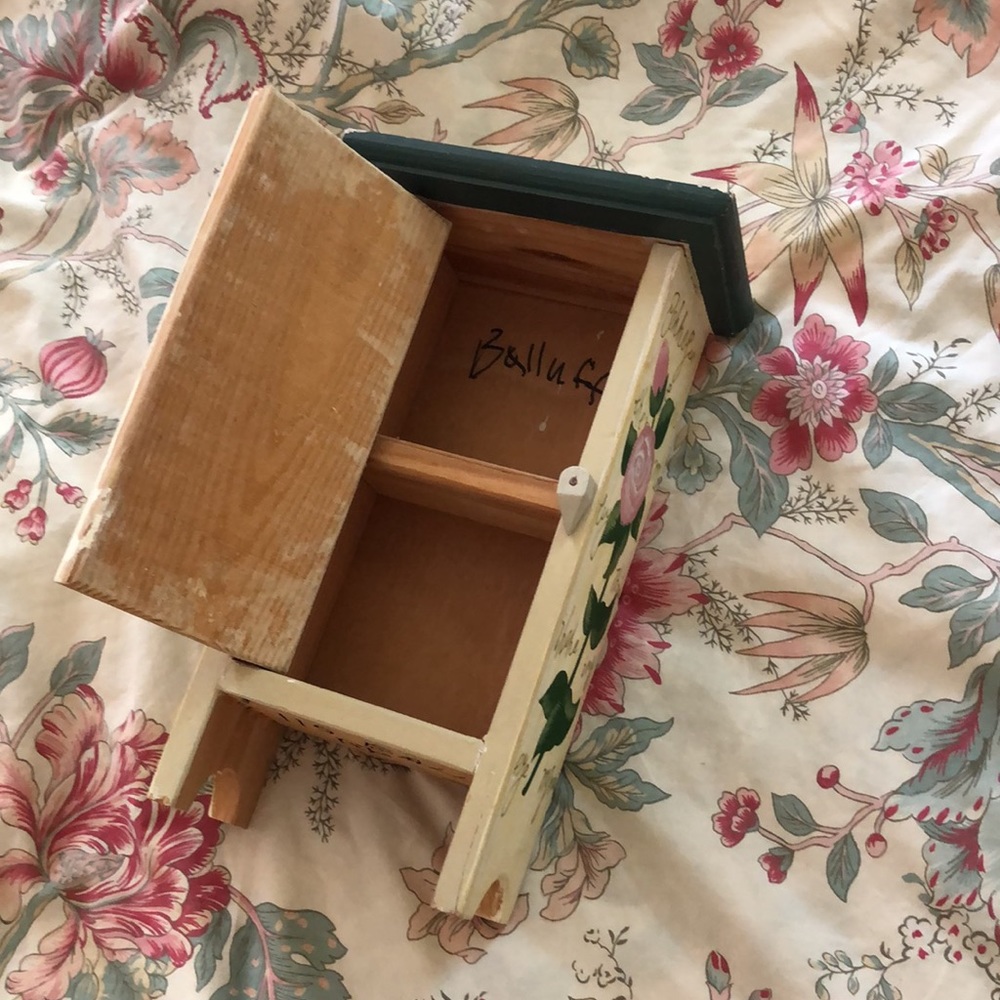 Jewelry box - Picture 5 of 5